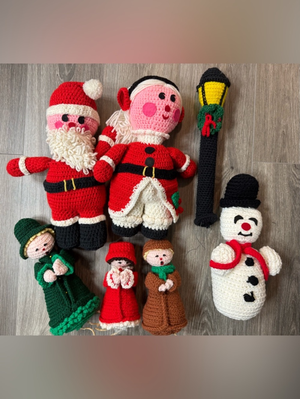 Vtg Crochet Santa Mrs Claus Carolers Light Snowman Lot Of 7 Handmade Christmas